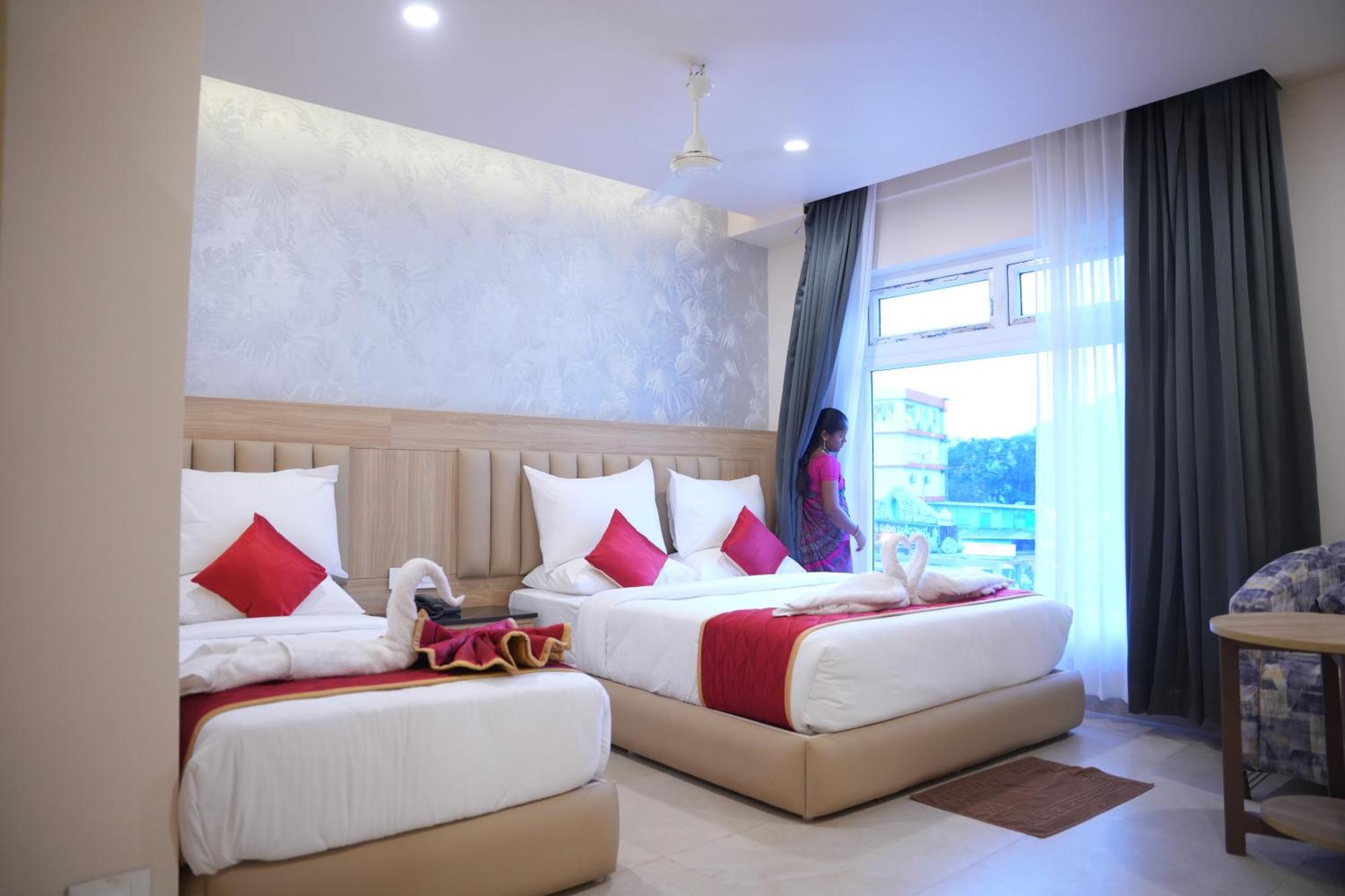 Kvp Golden Inn Tirupati Exterior foto